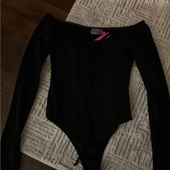 Edikted Tops - Edikted Black Long Sleeve Bodysuit